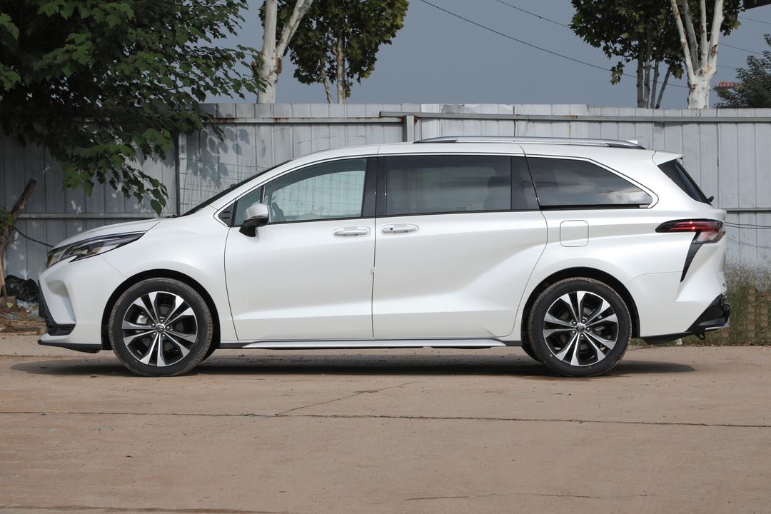 Toyota Granvia 2026, фото 4