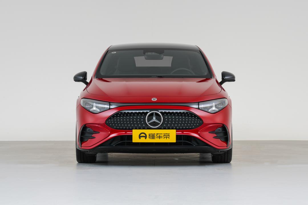 Mercedes-Benz CLA EV 2026, фото 2