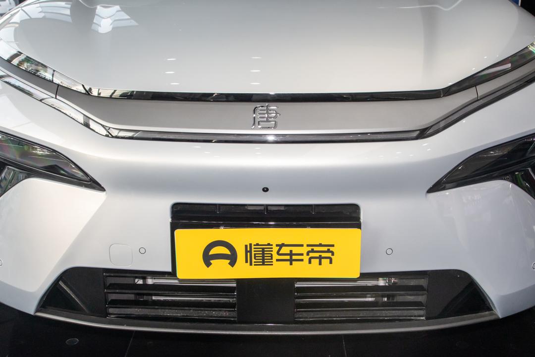 BYD Tang L DM 2026, фото 9