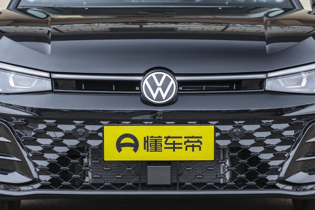Volkswagen Passat 2026, фото 10