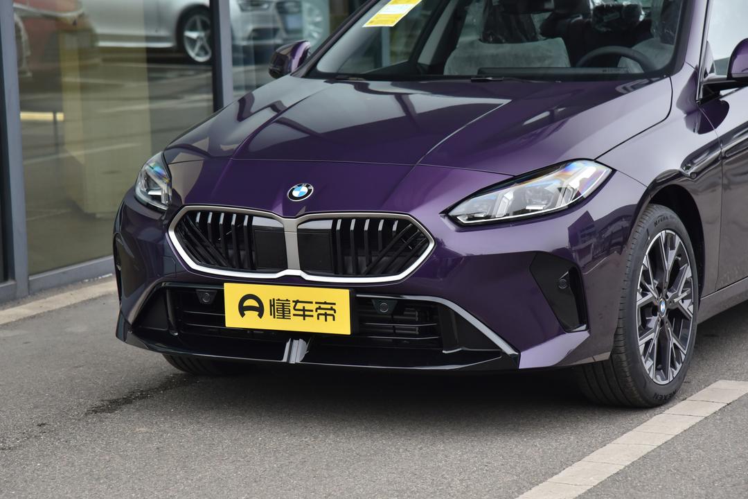 BMW 2 Series 2026, фото 9