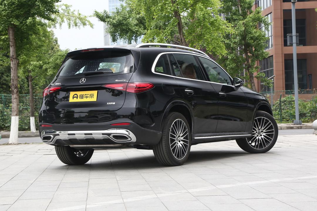 Mercedes-Benz GLC-Class 2026, фото 7