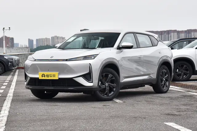Dongfeng L7 EV 2026 — купить из Китая под заказ