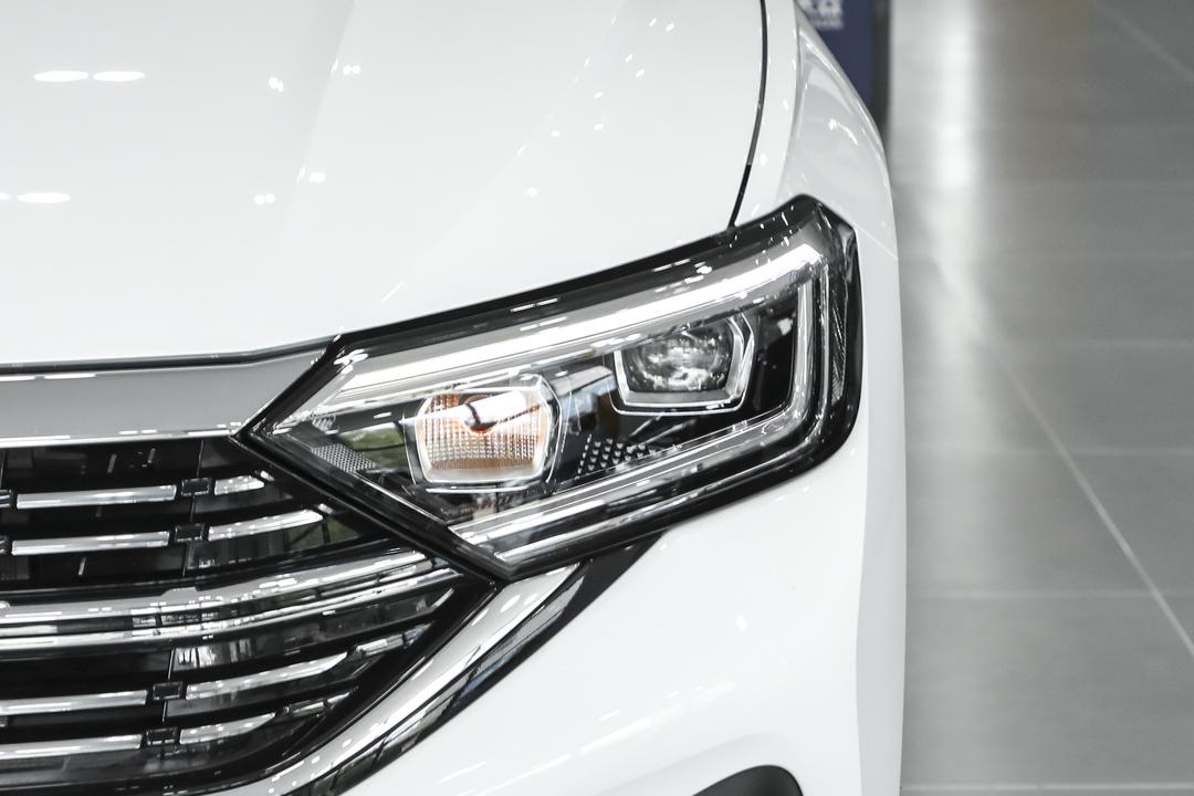 Volkswagen Sagitar 2026, фото 12
