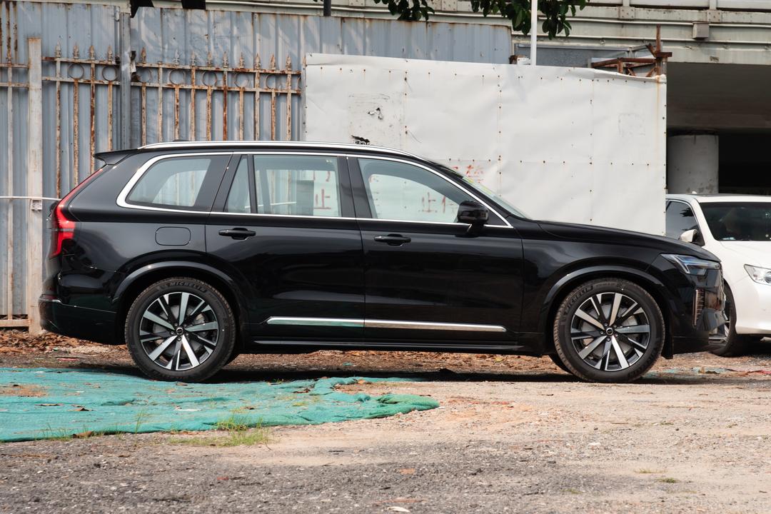 Volvo XC90 2026, фото 8