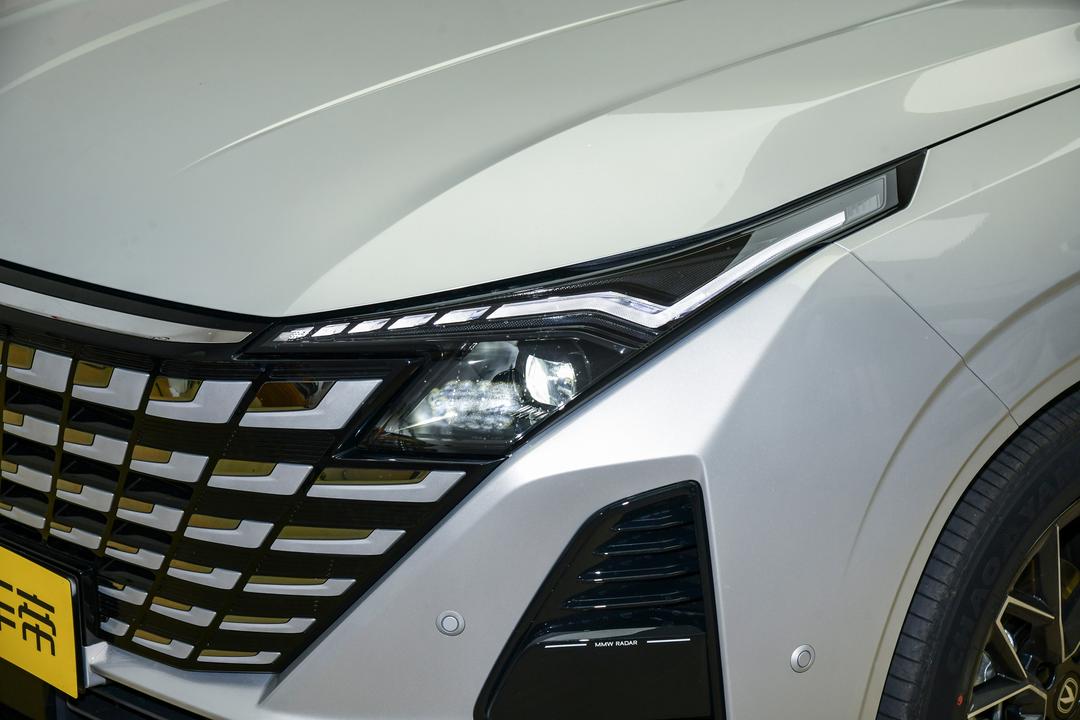 Changan UNI-Z 2026, фото 14