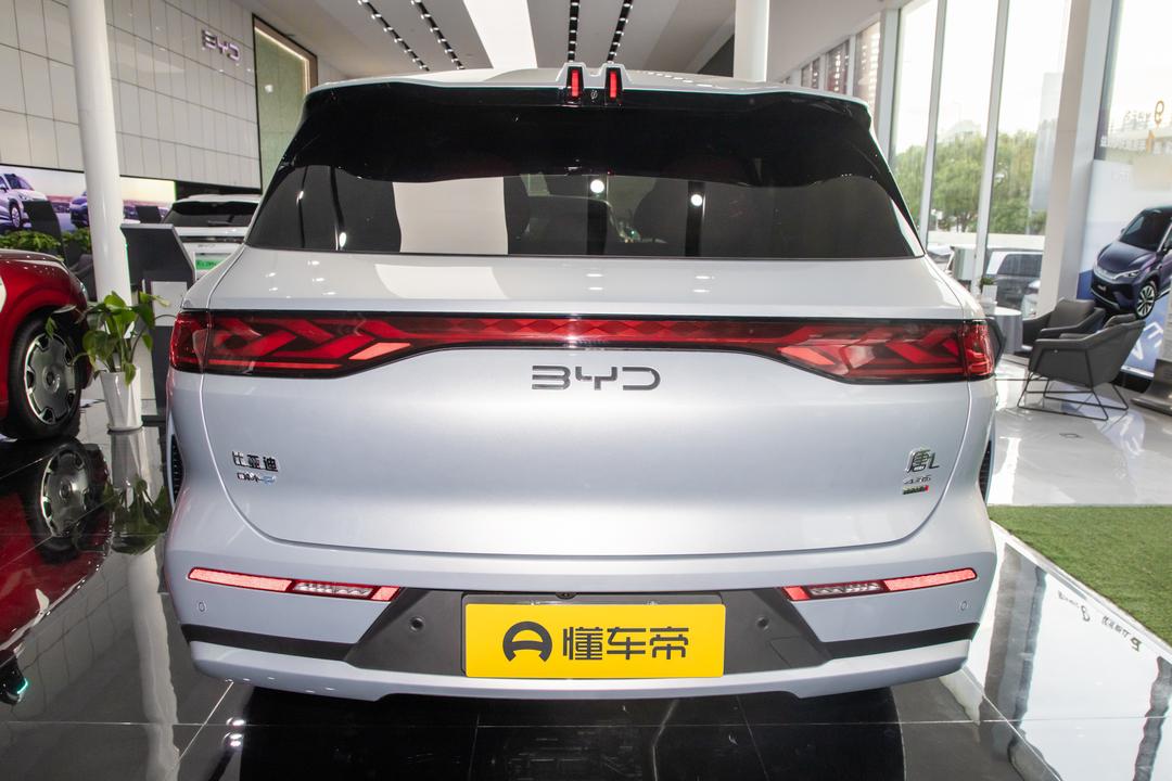 BYD Tang L DM 2026, фото 5