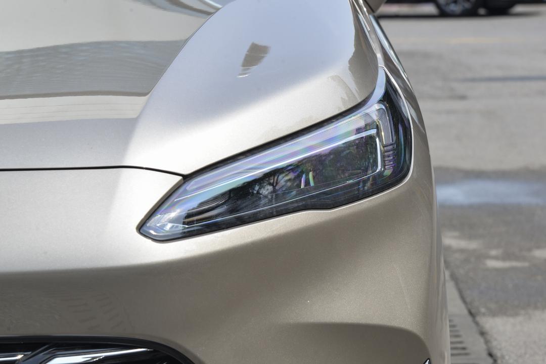 Buick GL8 PHEV 2026, фото 11