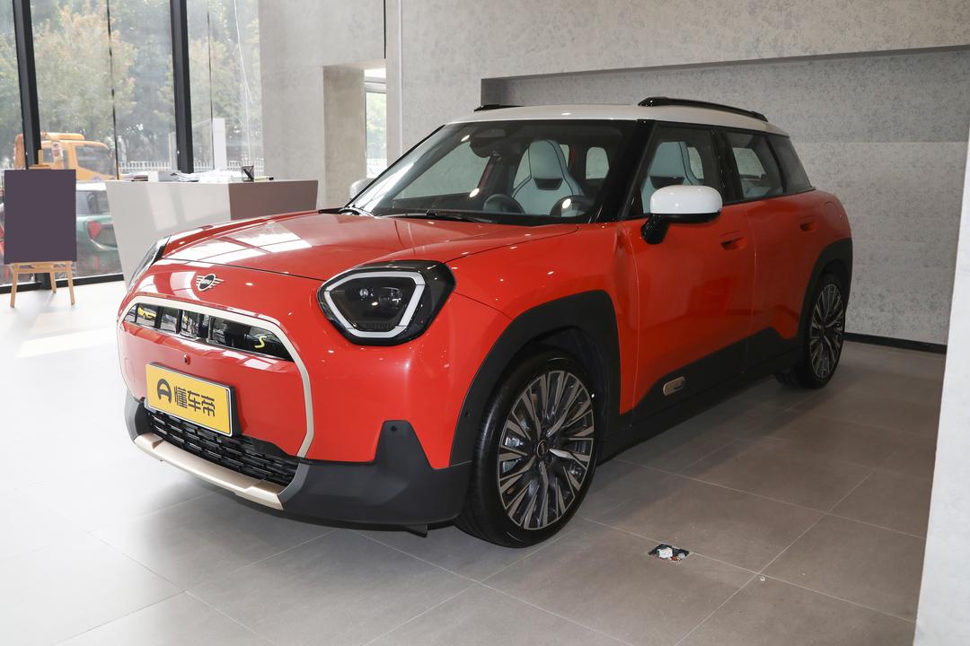 MINI Aceman EV
