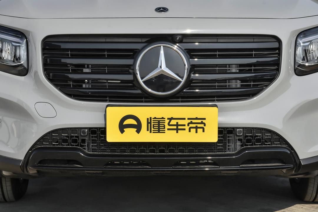 Mercedes-Benz GLB 2026, фото 10