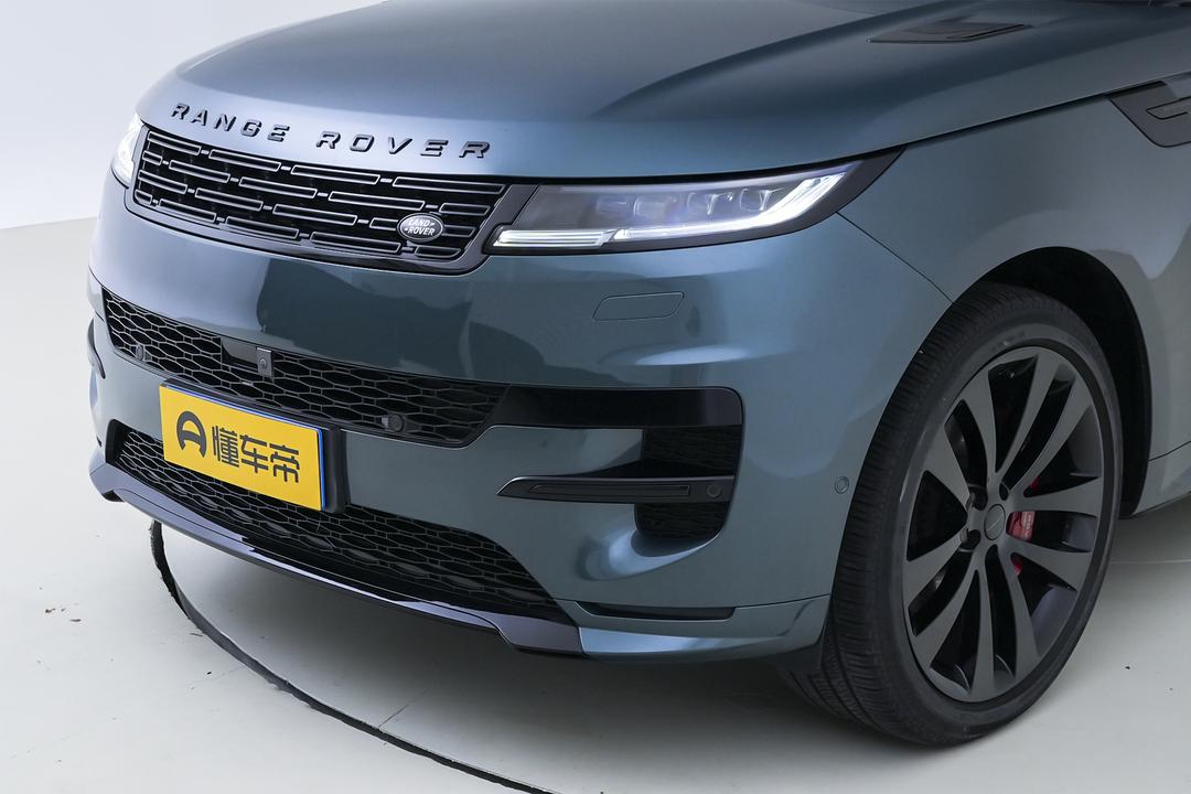 Land Rover Range Rover Sport 2026, фото 9