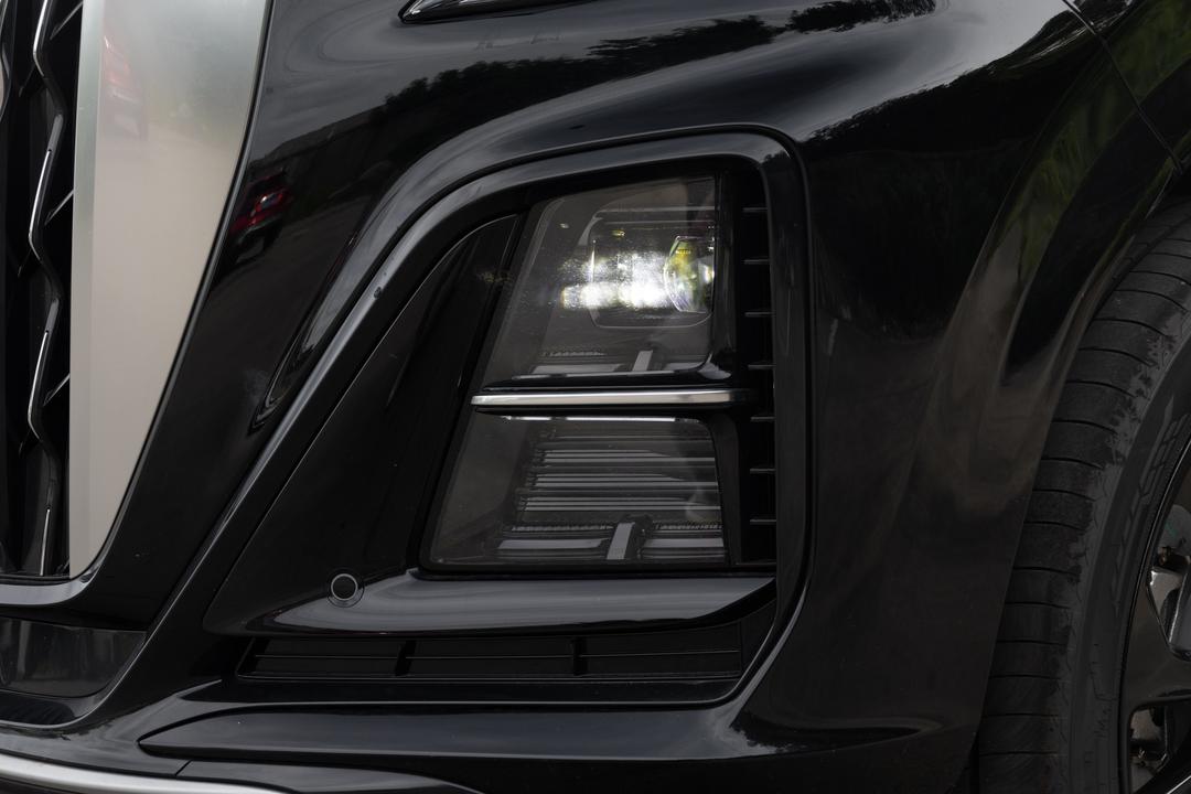 Hongqi HS3 PHEV 2026, фото 14
