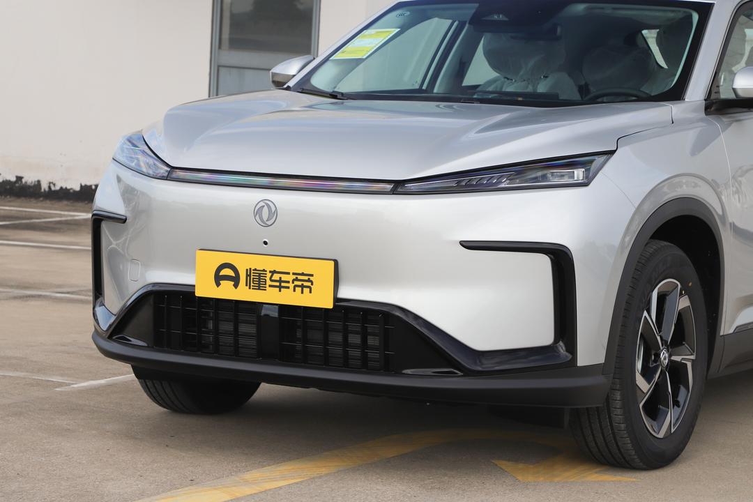 Dongfeng Aeolus L8Y 2026, фото 9