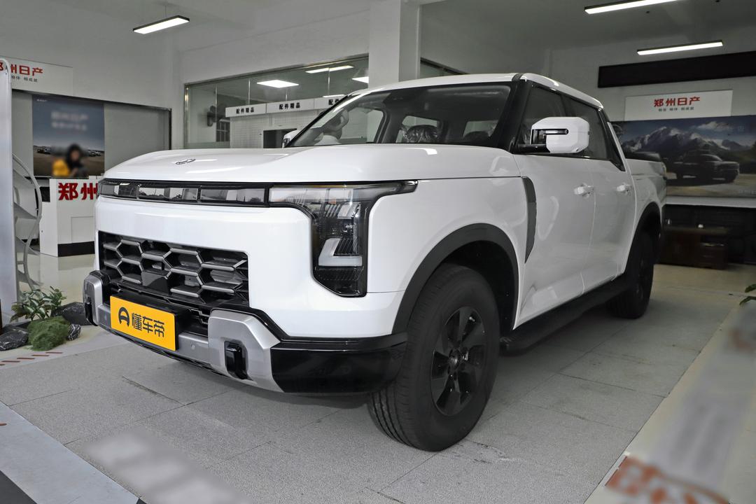 Dongfeng Zhengzhou Z9 GE PHEV 2026, фото 1
