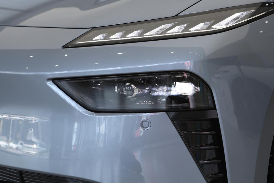 Dongfeng Yipai 007 2026, фото 12