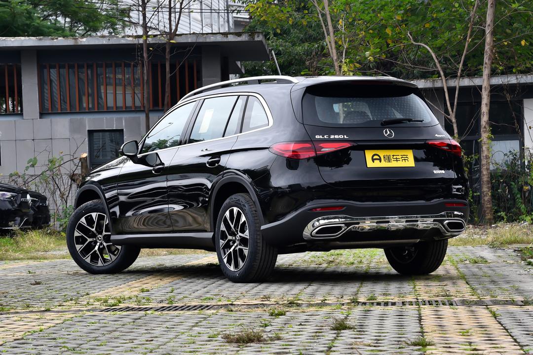 Mercedes-Benz GLC-Class 2026, фото 5