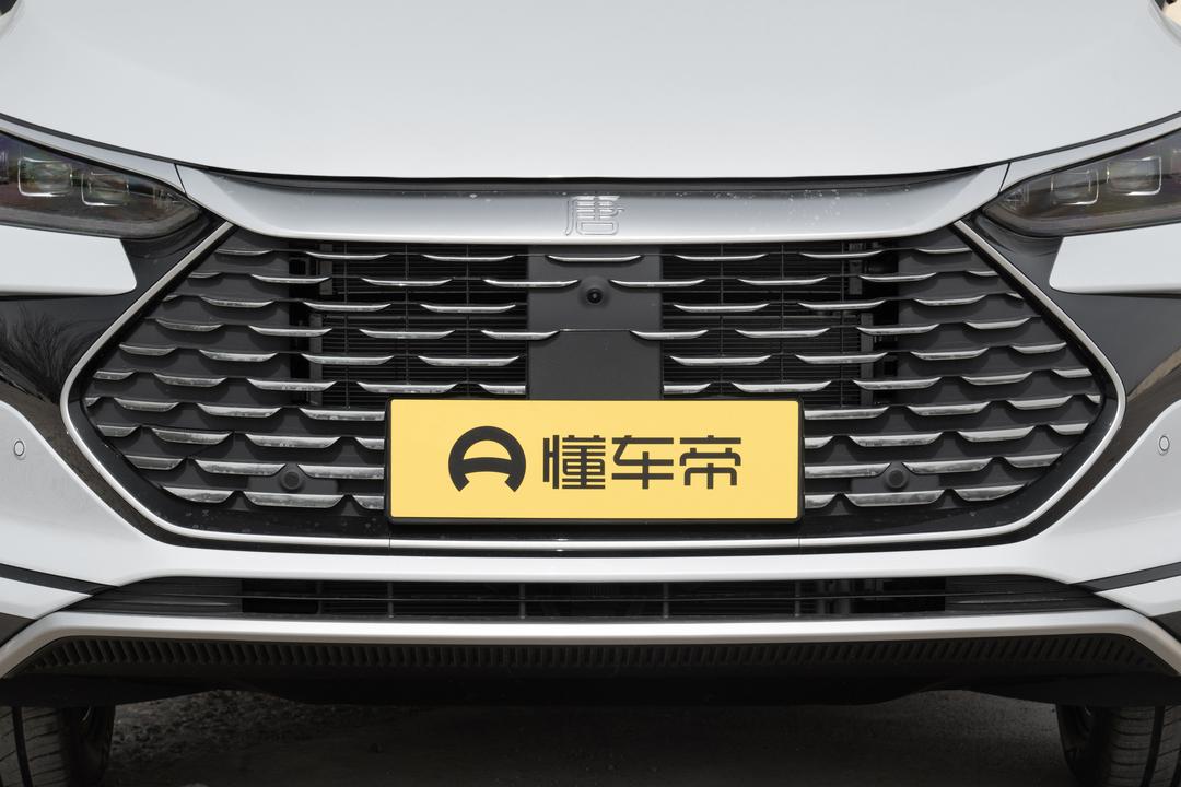 BYD Tang DM 2026, фото 10