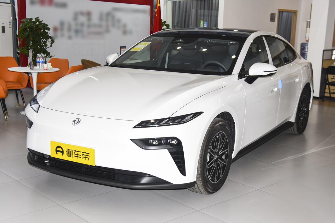 Dongfeng E80 2026, фото 4