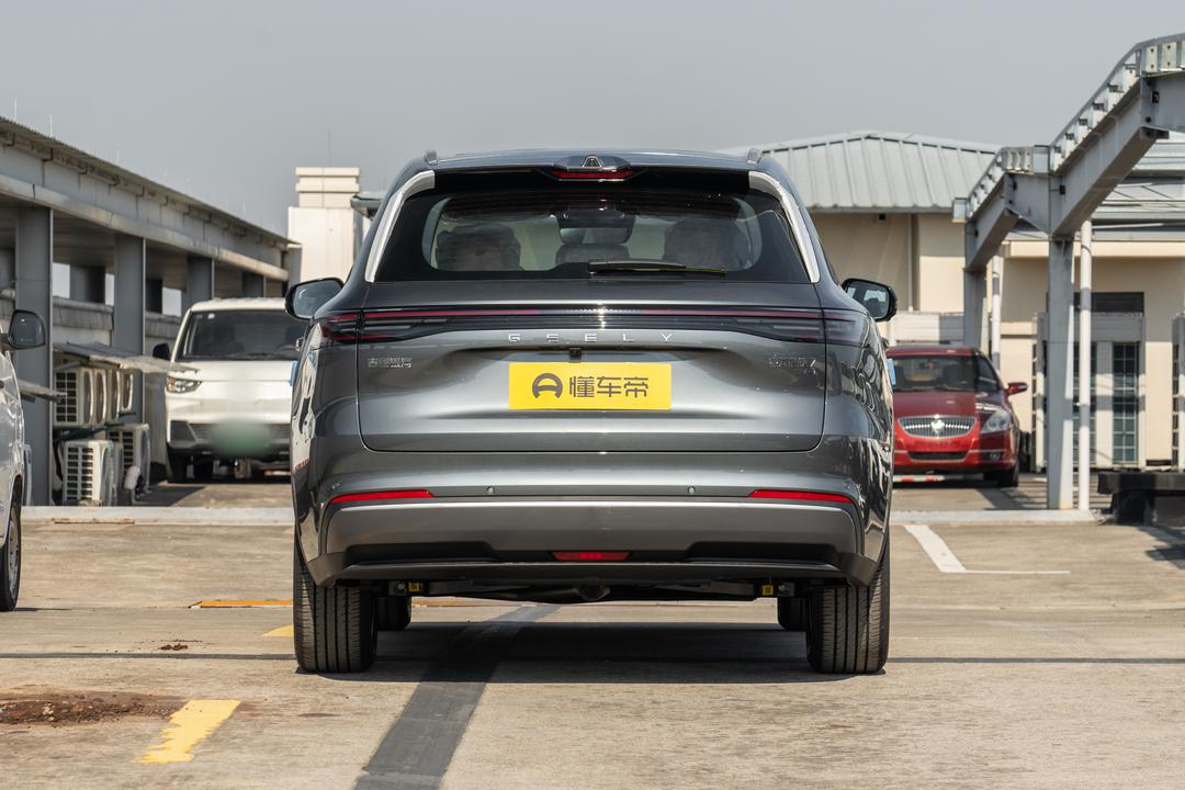 Geely Starship 7 EM-i 2026, фото 6