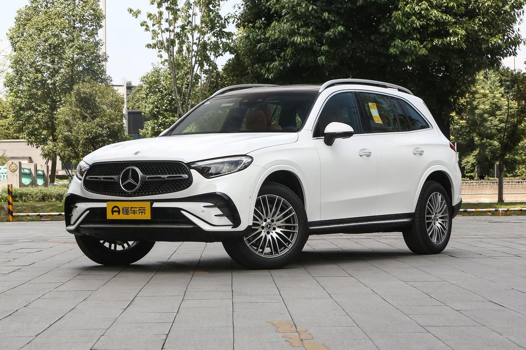 Mercedes-Benz GLC-Class 2026, фото 1