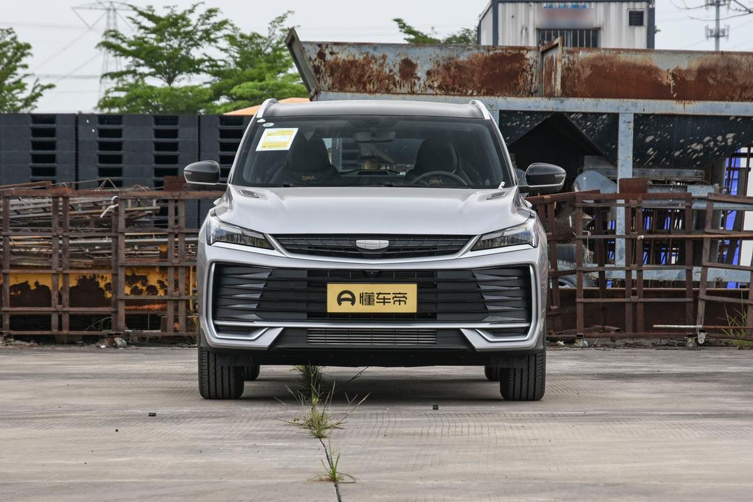 Geely Coolray 2026, фото 2