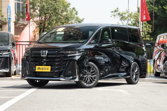 Toyota Vellfire 2026 — купить из Китая под заказ