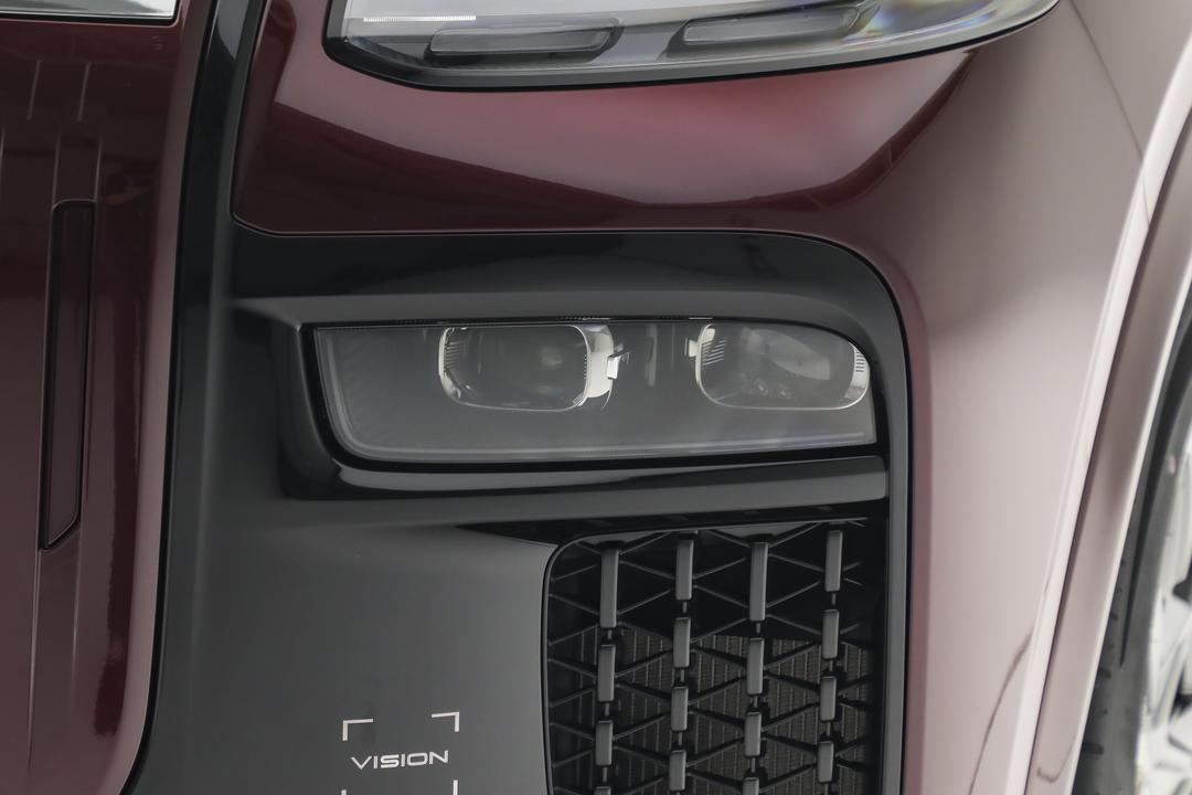 Voyah Taishan X8 PHEV 2026, фото 13
