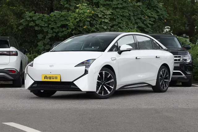 Geely Jixiang AIR 2026 — купить из Китая под заказ