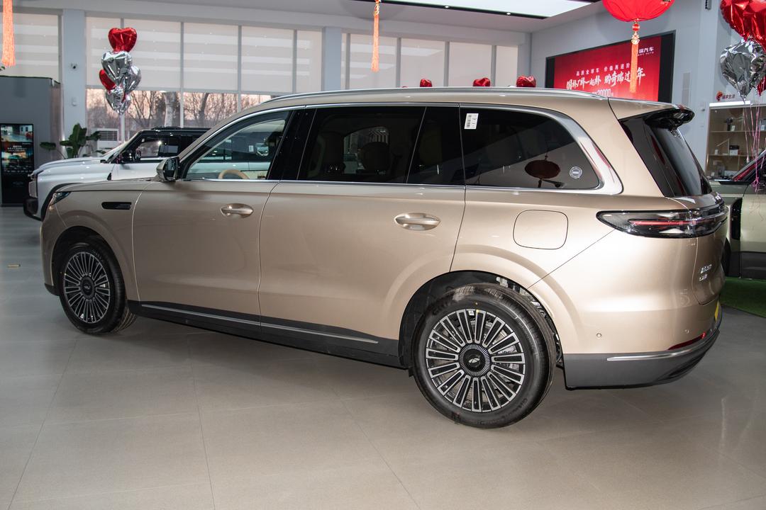 Chery T11 2026, фото 4