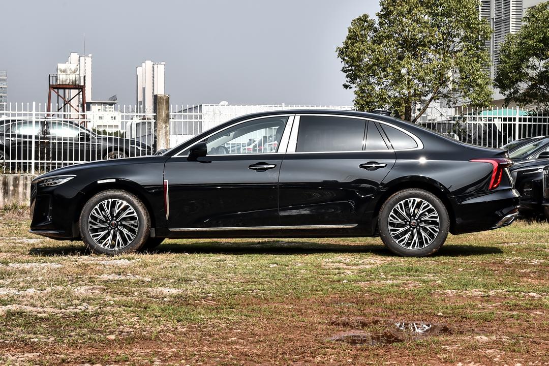 Hongqi H5 2026, фото 4