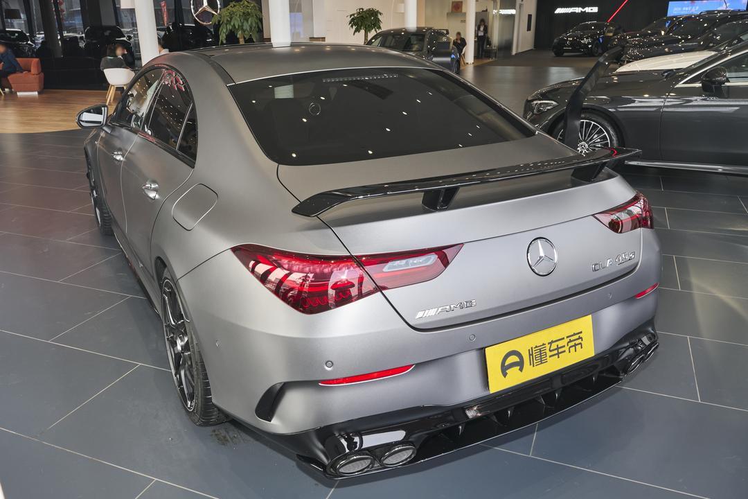 Mercedes-Benz CLA AMG 2026, фото 5
