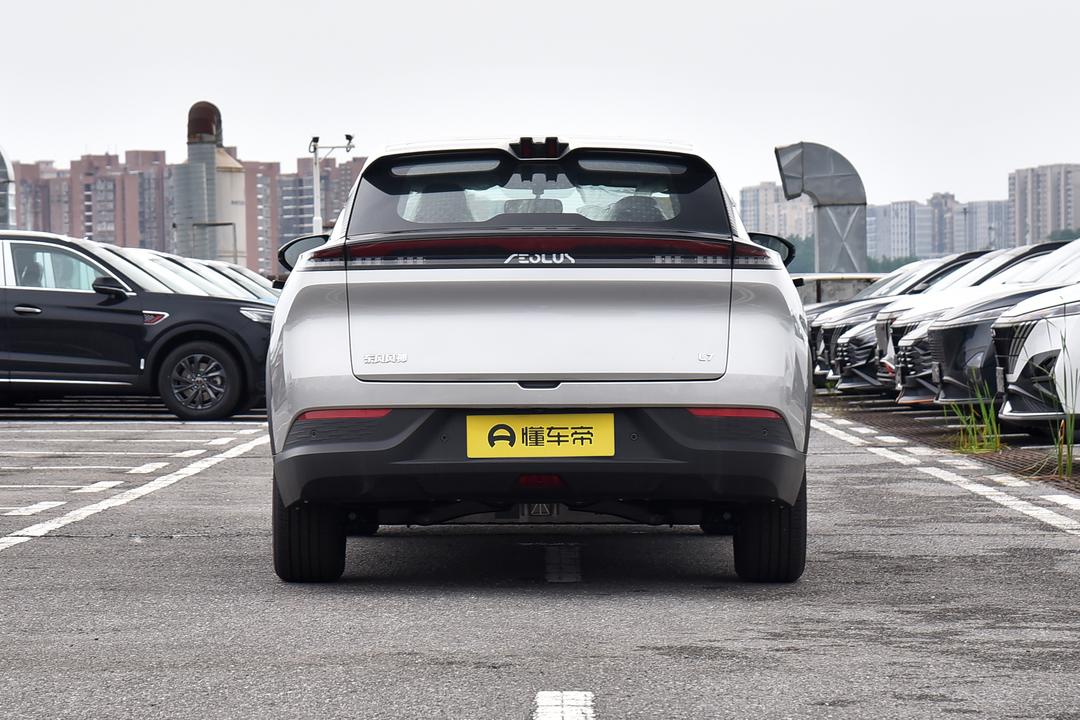 Dongfeng L7 EV 2026, фото 6