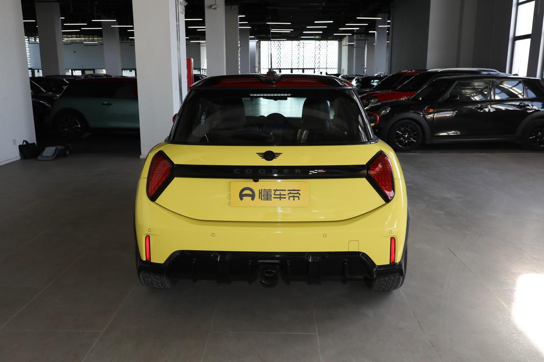 MINI JCW 2026, фото 6