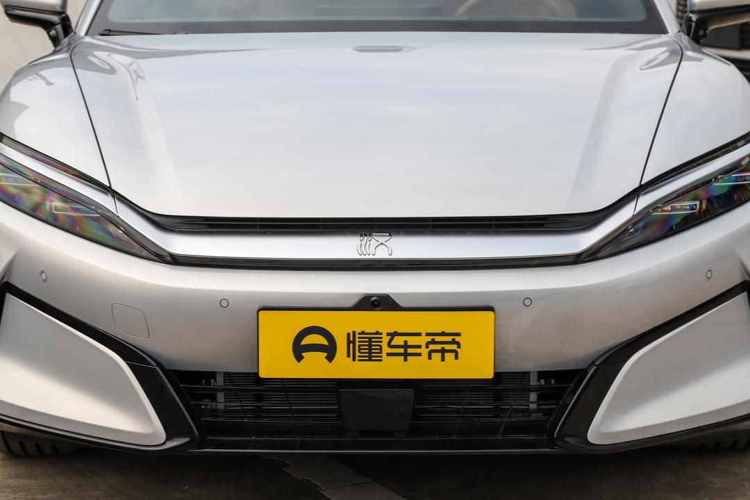 BYD Han L DM 2026, фото 10