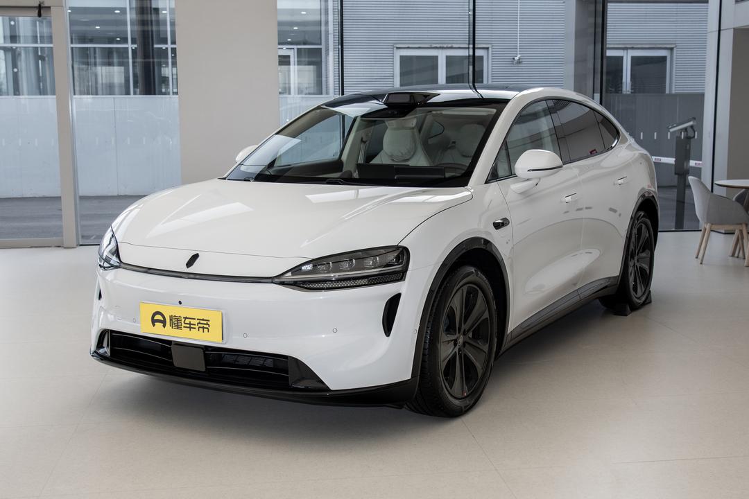Luxeed R7