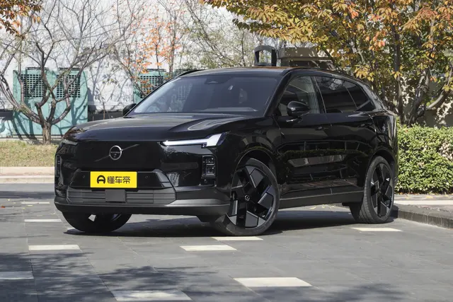 Volvo XC70 2026 — купить из Китая под заказ