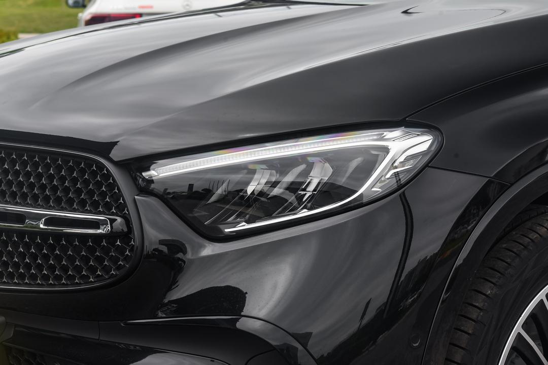Mercedes-Benz GLC Coupe 2026, фото 13