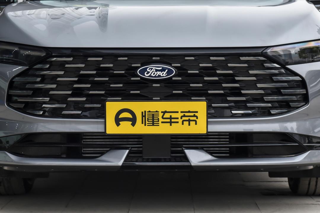 Ford Mondeo 2026, фото 10