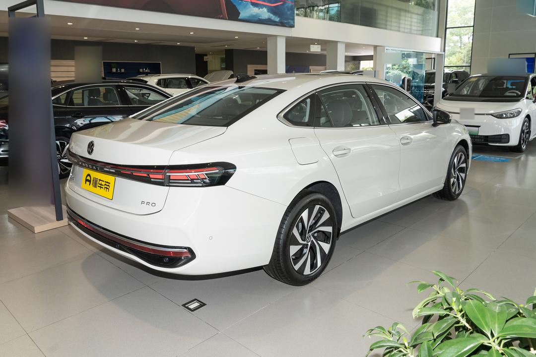 Volkswagen Passat 2026, фото 6