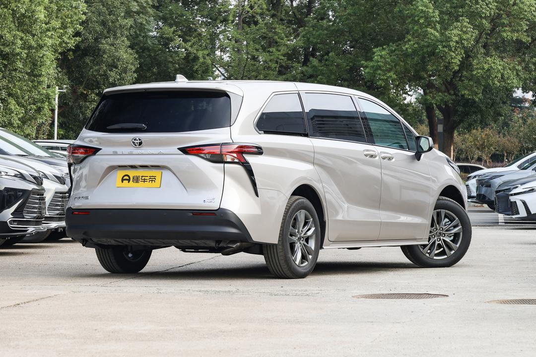 Toyota Sienna 2026, фото 7