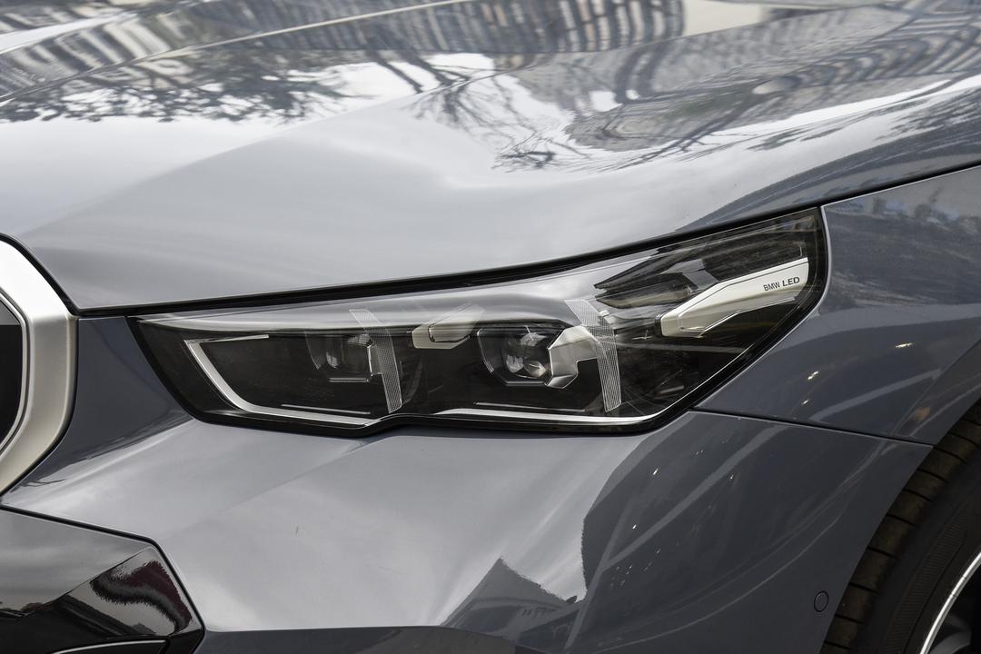 BMW 5 Series 2026, фото 13