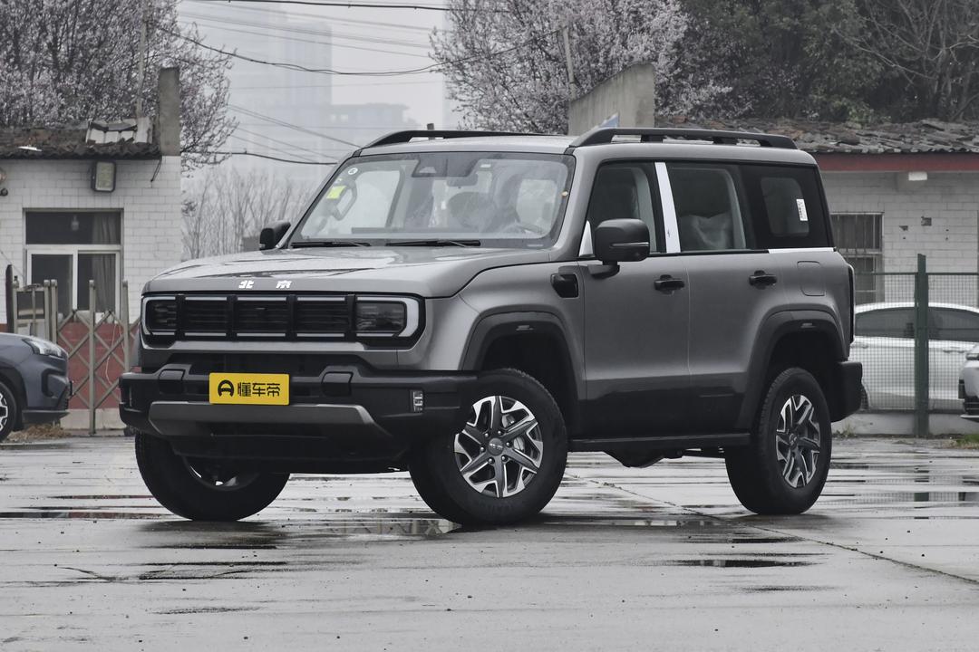 BAIC BJ40