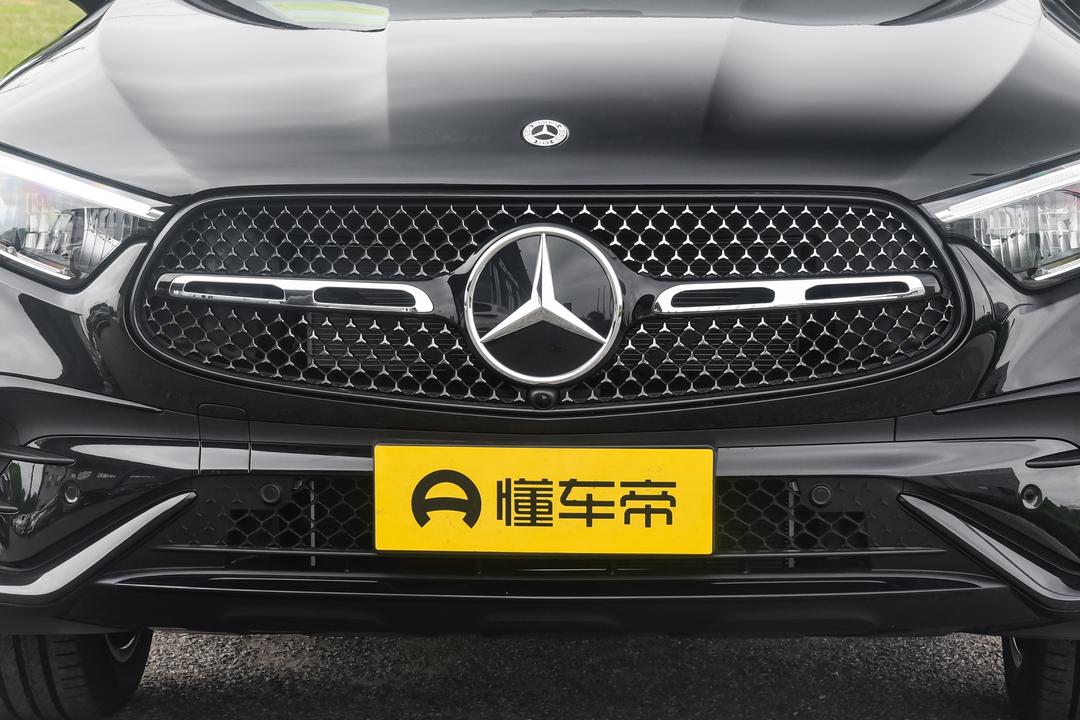 Mercedes-Benz GLC Coupe 2026, фото 10