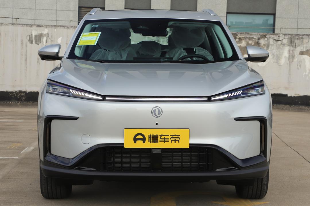 Dongfeng Aeolus L8Y 2026, фото 12
