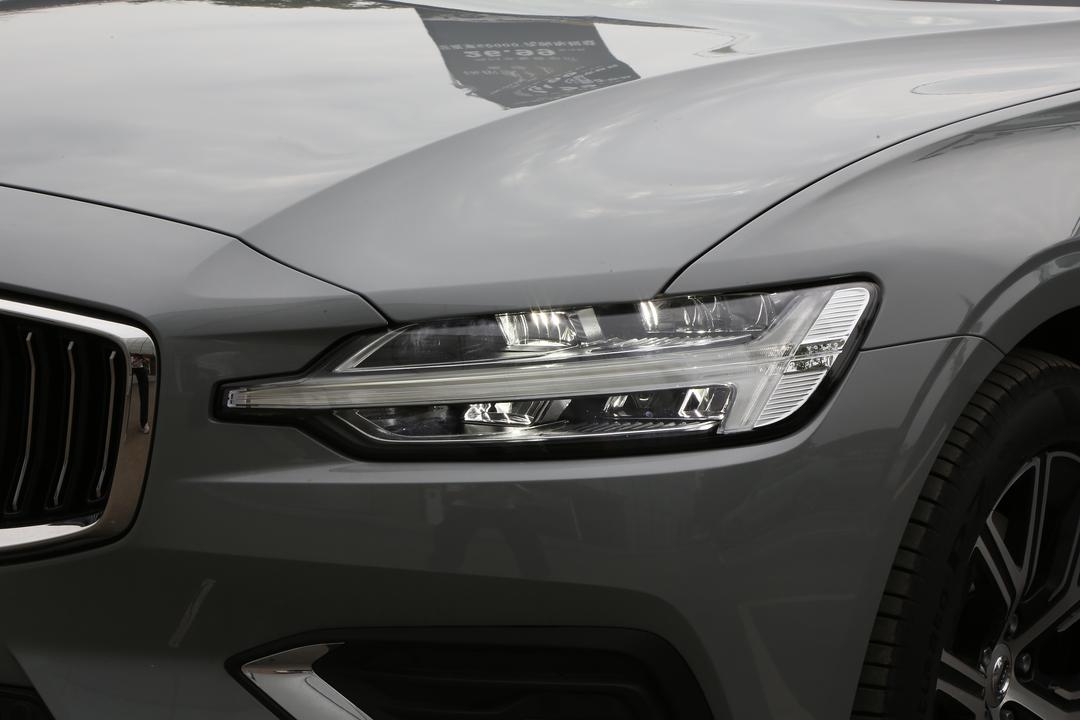 Volvo S60 2026, фото 14
