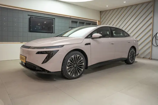 Nissan N7 2026 — купить из Китая под заказ