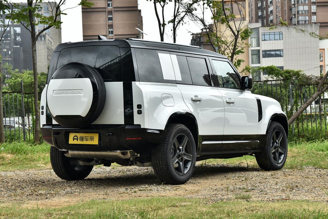 Land Rover Defender 2026, фото 7