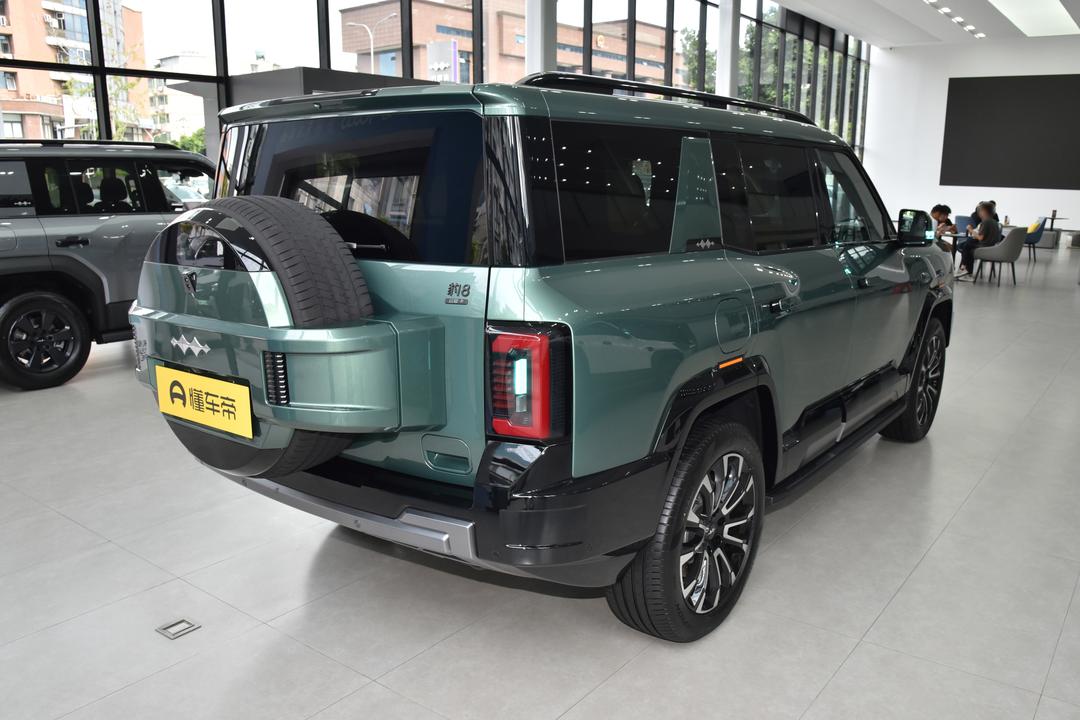 BYD Fangchengbao Leopard 8 2026, фото 7