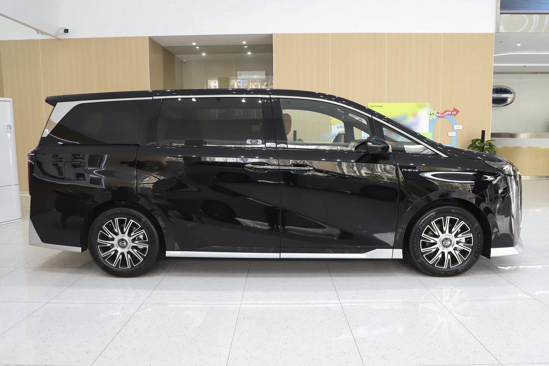 GAC E9 PHEV 2026, фото 8