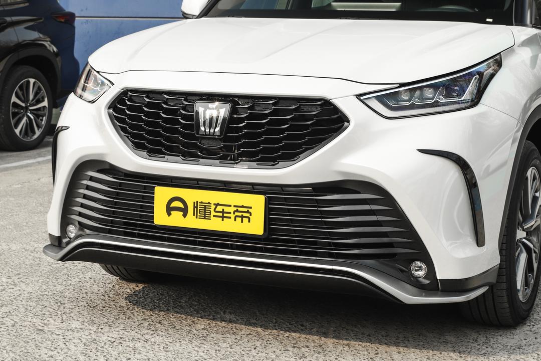 Toyota Crown Kluger 2026, фото 9